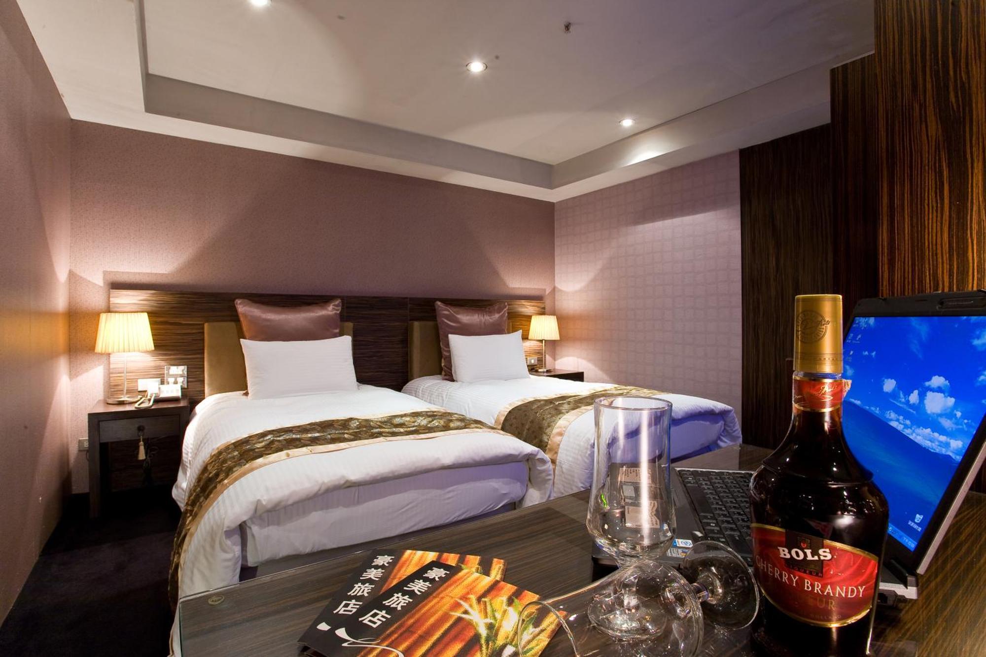 H.M.Hotel Хсинчу Сити Екстериор снимка