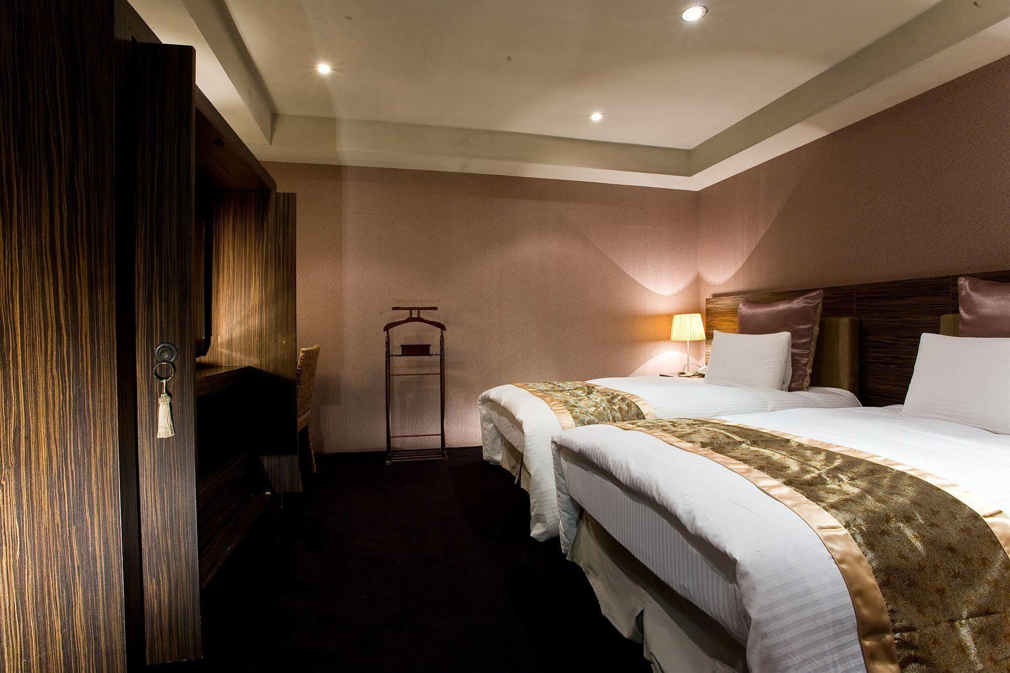 H.M.Hotel Хсинчу Сити Екстериор снимка
